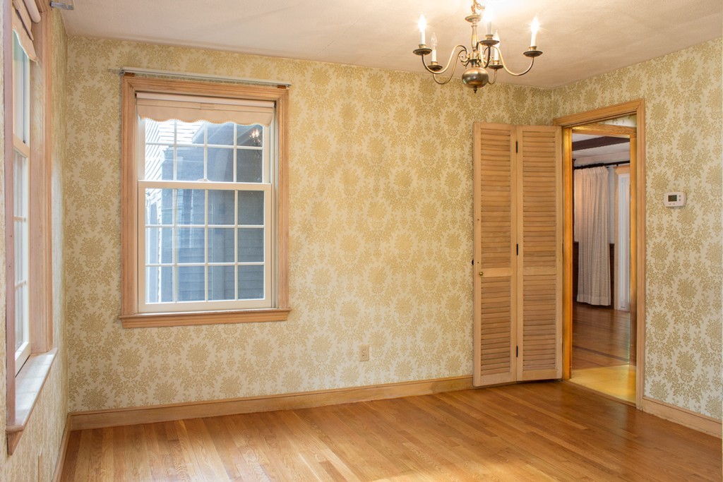 13 Emerson Road Medfield, MA 02052 - Photo 9 of 19 Gallery Image 9