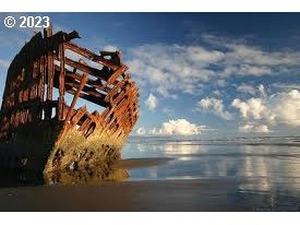 976 4th Avenue, Unit 5 Hammond, OR 97121 - Photo 12 of 13 a view of an outdoor space