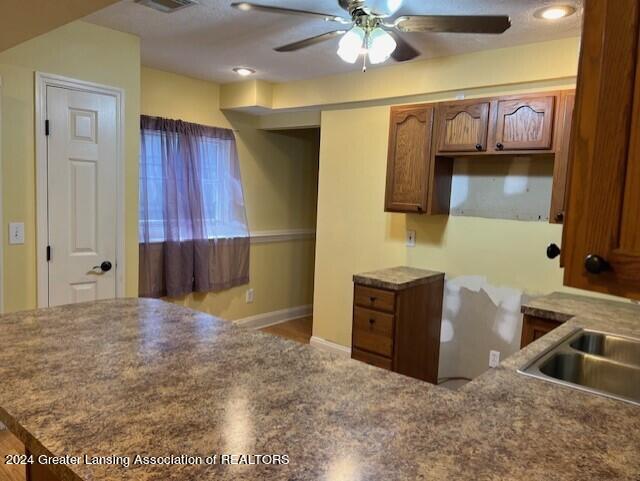 1830 West Dell Road Lansing, MI 48911 - Photo 13 of 28 thumbnail_IMG_6640 (1)