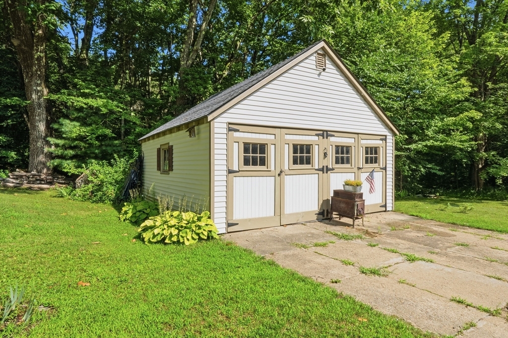 43 Birches Road Hubbardston, MA 01452 - Photo 32 of 41 Gallery Image 32