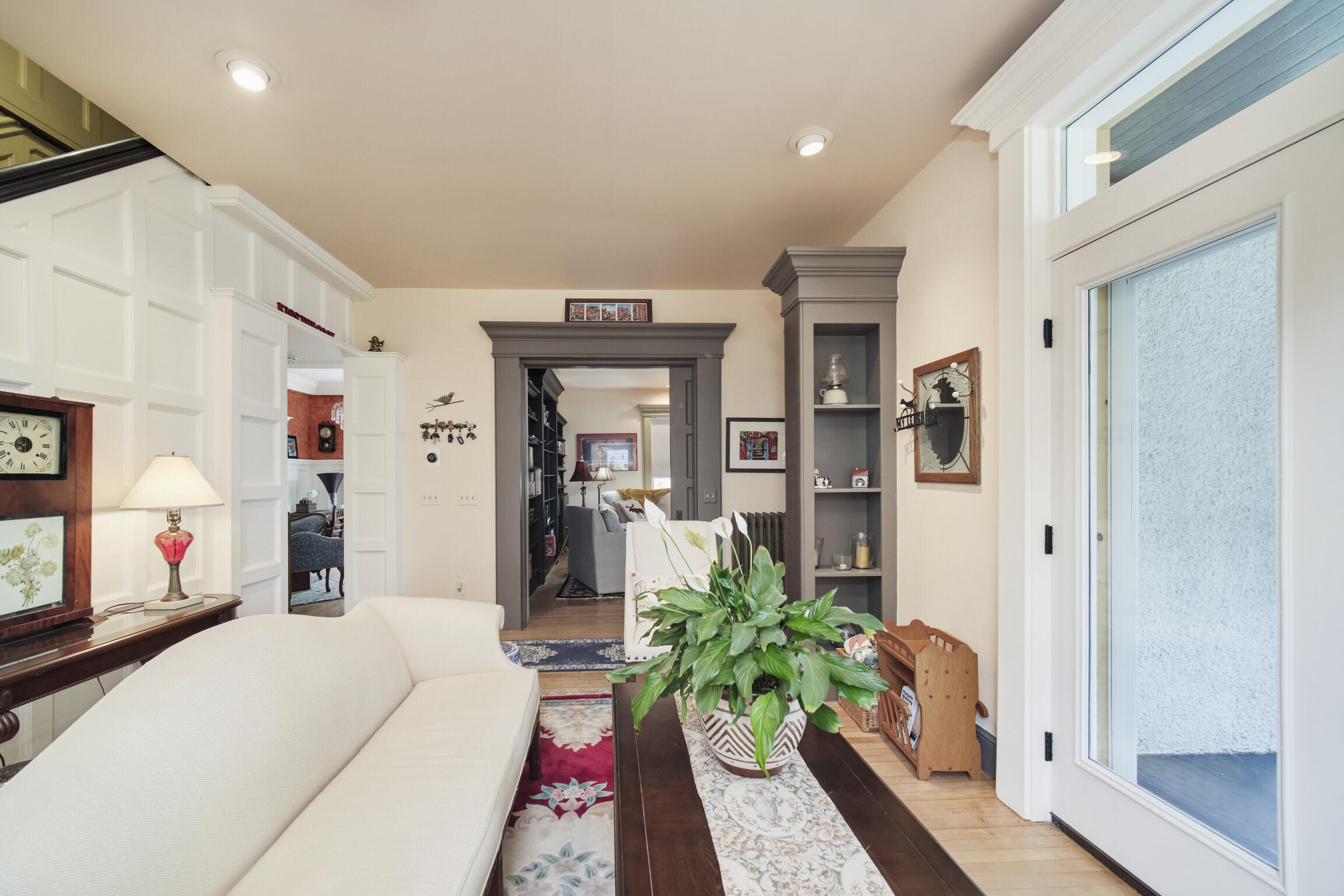 361 2nd Street Manistee, MI 49660 - Photo 15 of 104 Entry Room