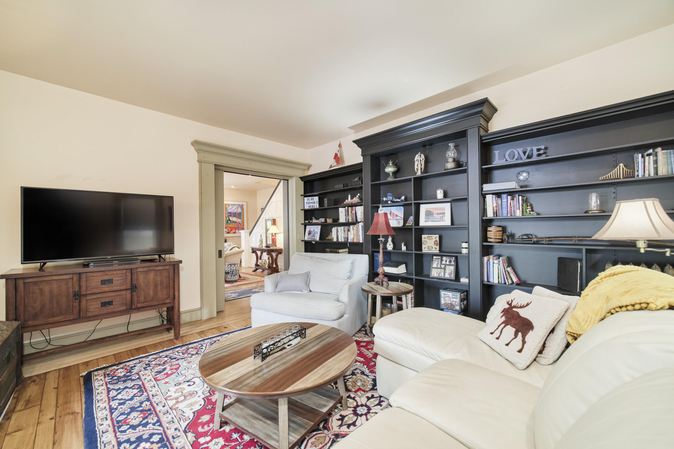 361 2nd Street Manistee, MI 49660 - Photo 16 of 104 Living Room