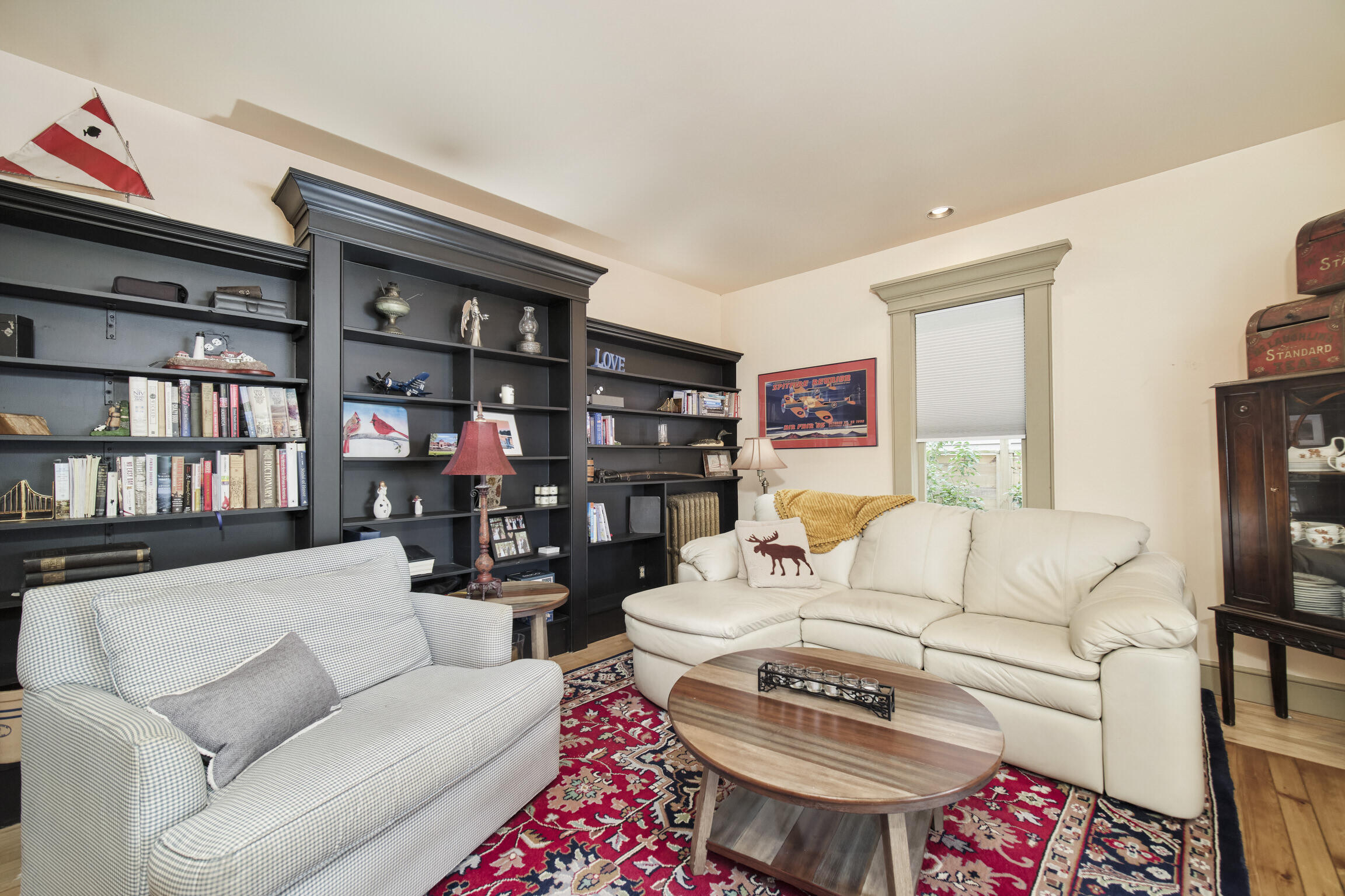 361 2nd Street Manistee, MI 49660 - Photo 18 of 104 Living Room