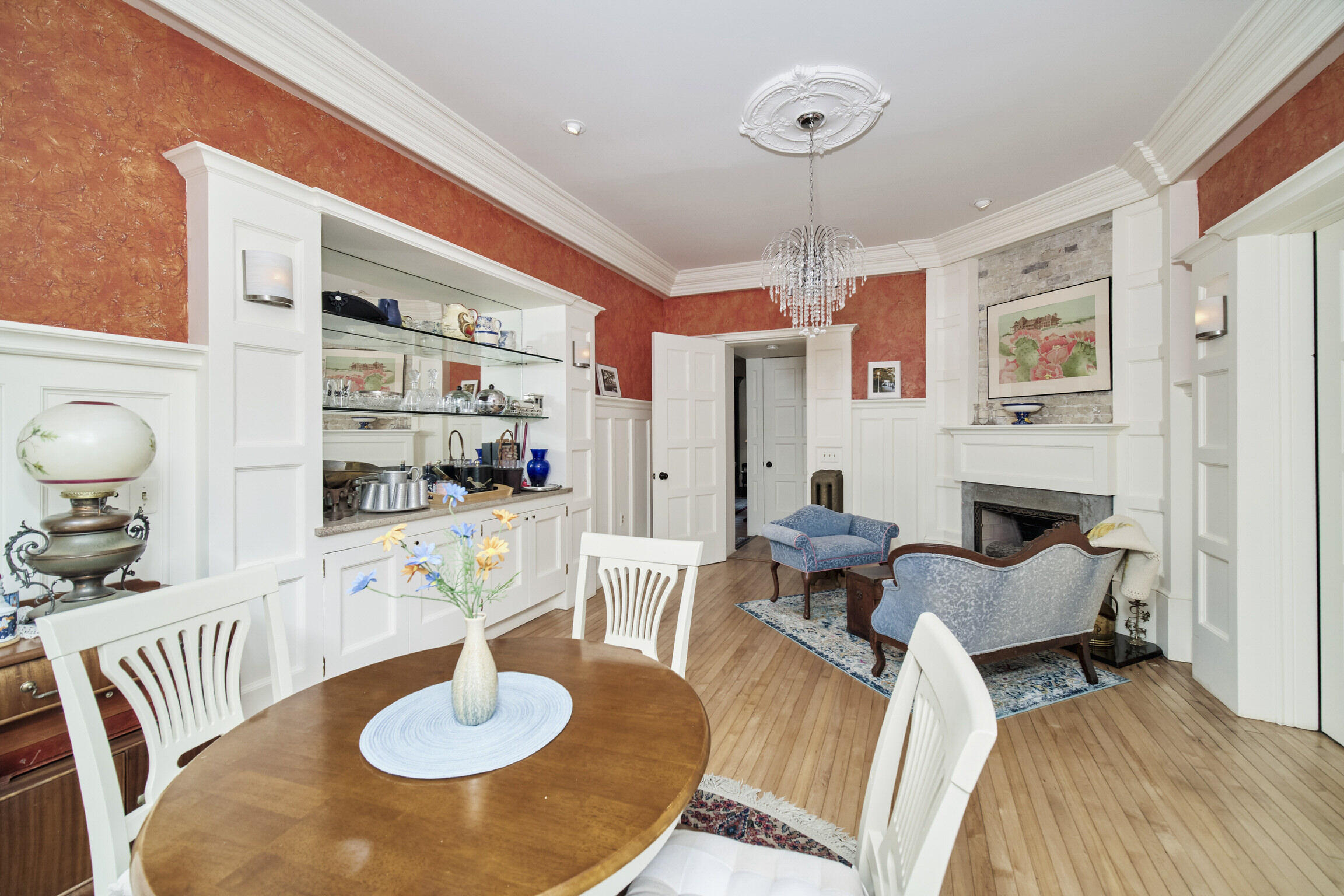 361 2nd Street Manistee, MI 49660 - Photo 28 of 104 Parlor