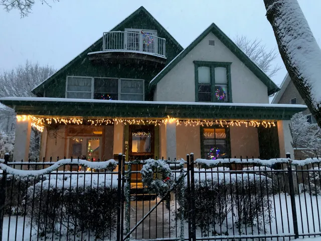 $440,500 | 361 2nd Street, Manistee, MI 49660