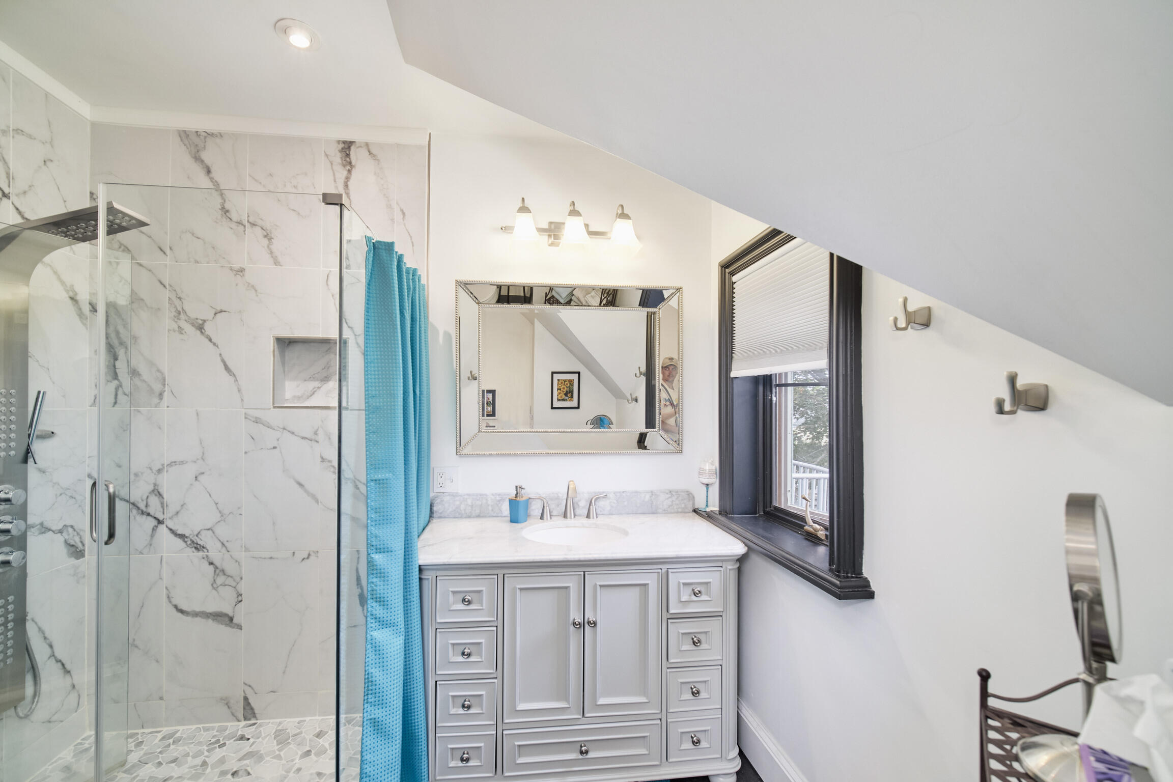 361 2nd Street Manistee, MI 49660 - Photo 62 of 104 Upper Bathroom