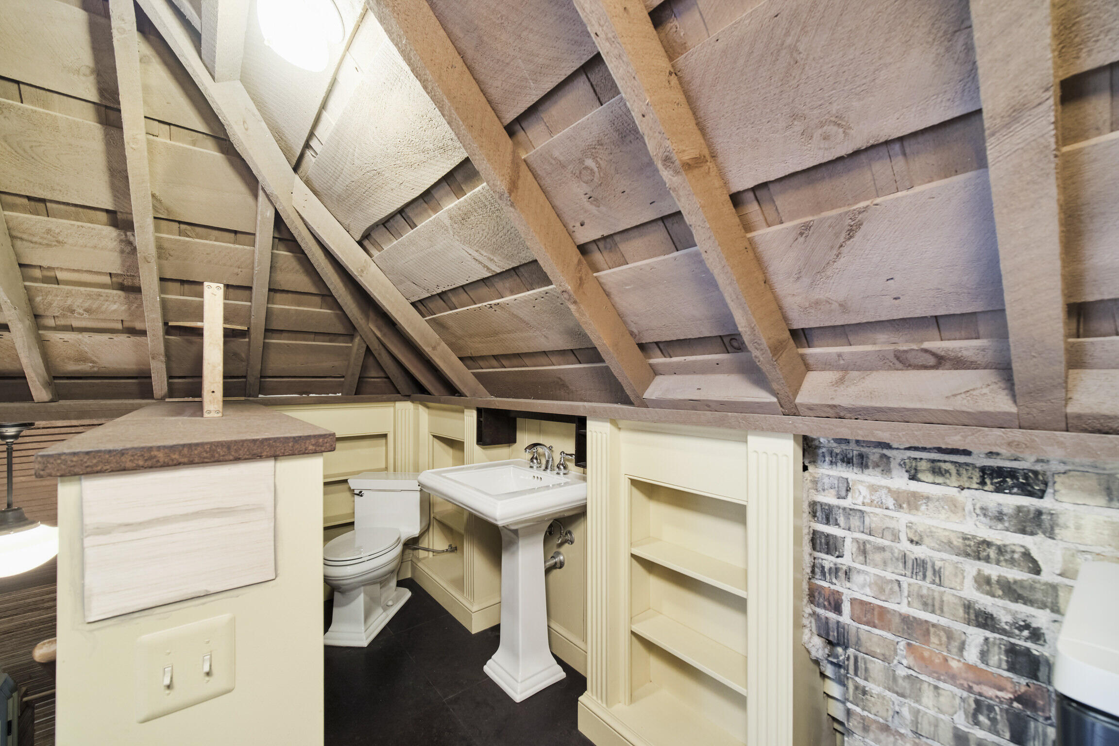 361 2nd Street Manistee, MI 49660 - Photo 69 of 104 3rd Floor 1/2 Bath