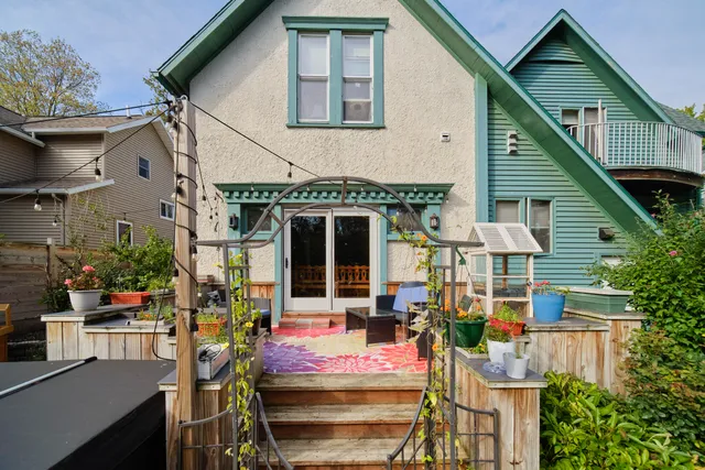 $440,500 | 361 2nd Street, Manistee, MI 49660