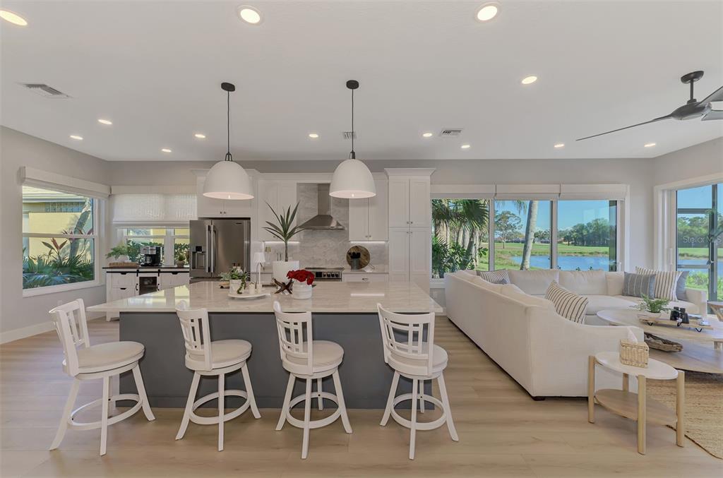 561 Fallbrook Drive Venice, FL 34292 - Photo 14 of 81