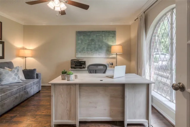 $3,200 | 22 Rosedale Brook Court, The Woodlands, TX 77381