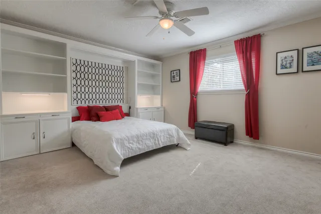 $3,200 | 22 Rosedale Brook Court, The Woodlands, TX 77381