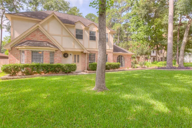 $3,200 | 22 Rosedale Brook Court, The Woodlands, TX 77381