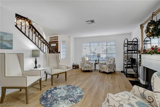 $579,900 | 2825 Waterview Drive, Las Vegas, NV 89117