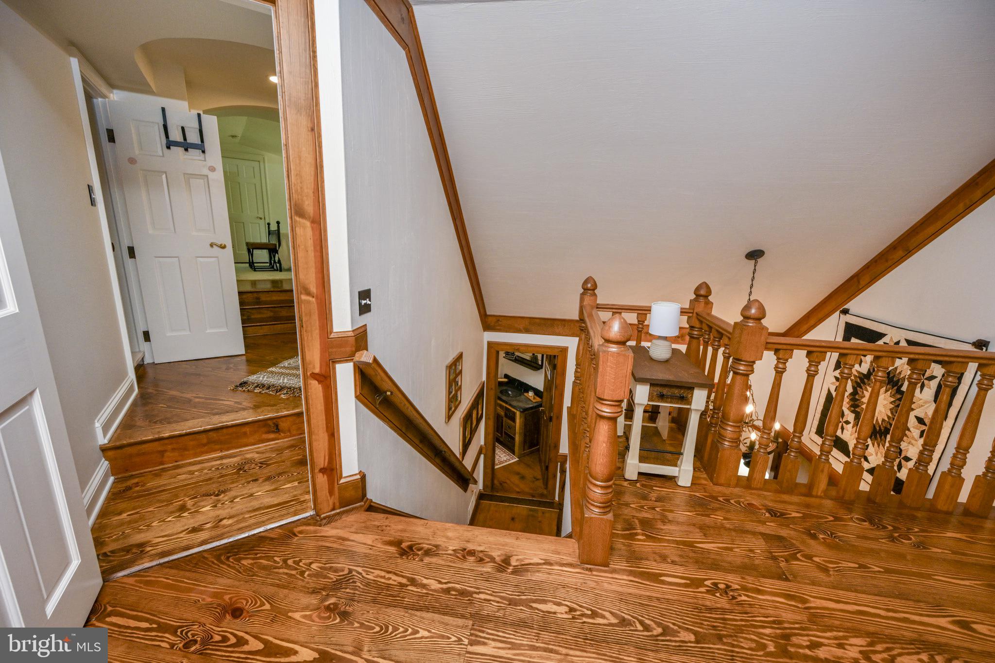1087 Pergin Farm Road Oakland, MD 21550 - Photo 56 of 149 The upstairs landing area leading to 2nd primary.