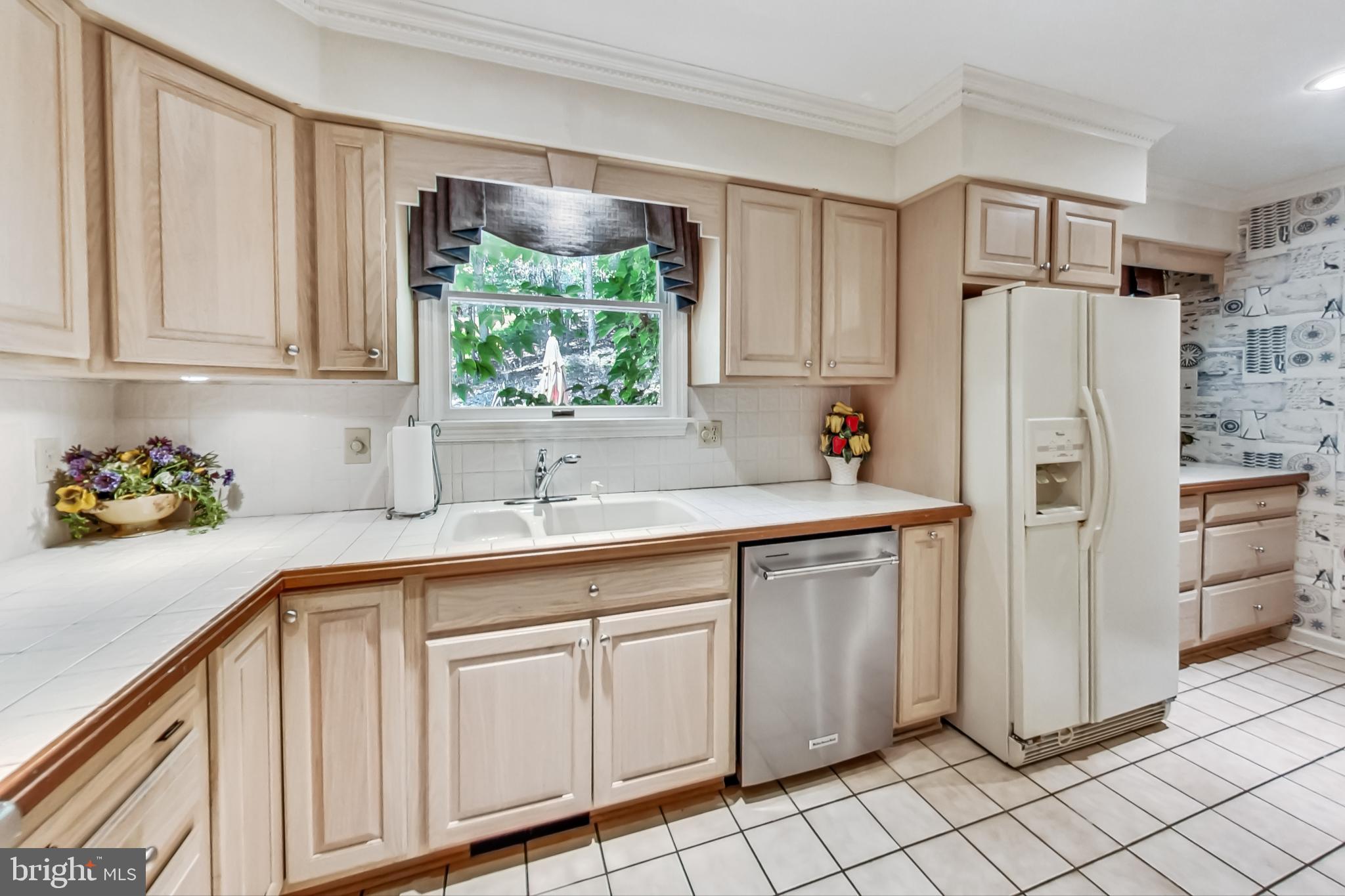 206 Gambrills Road Gambrills, MD 21054 - Photo 12 of 65 Kitchen