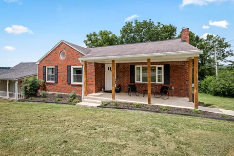$275,000 | 412 Lehman Street, Woodbury, TN 37190