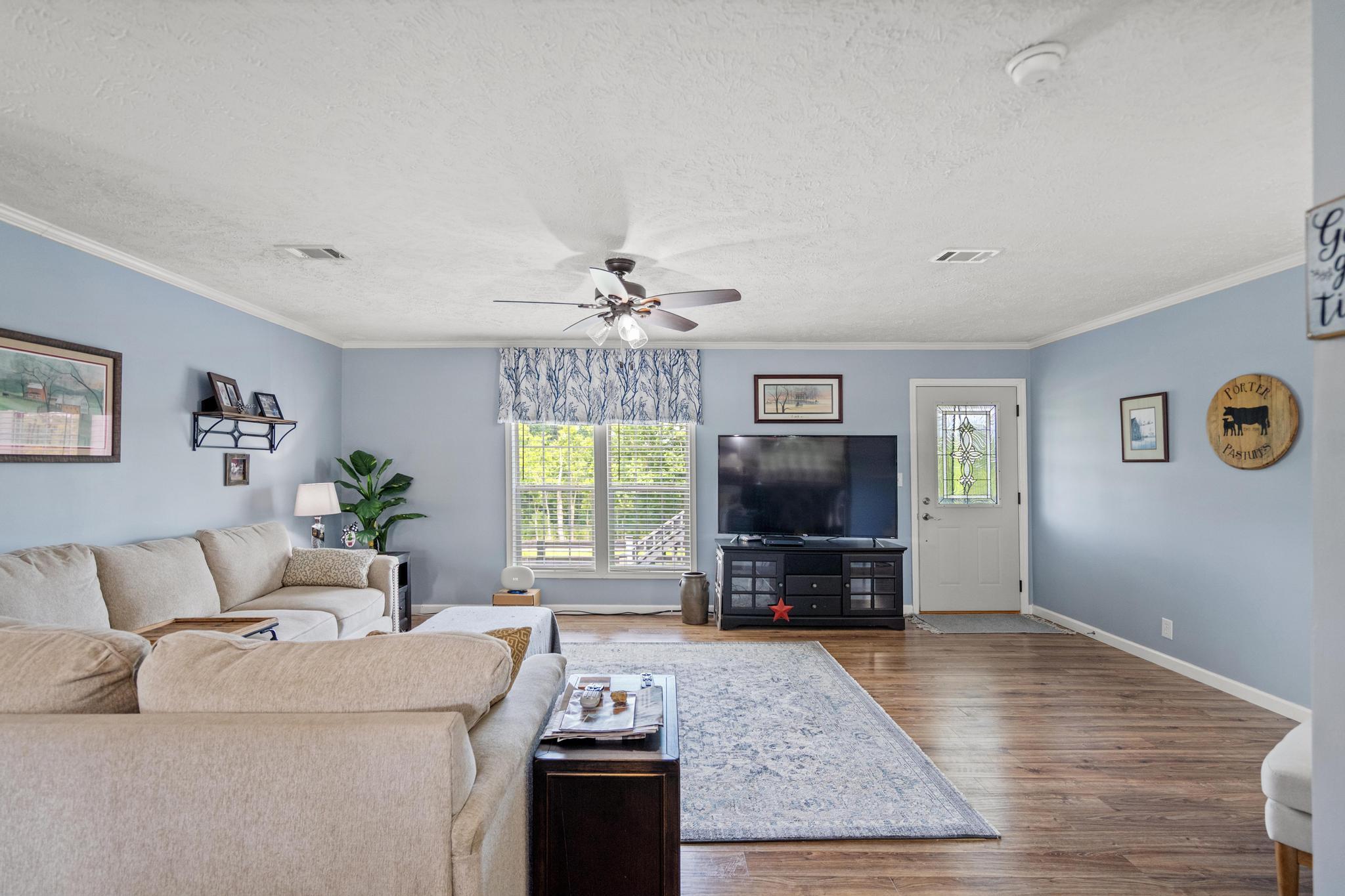 783 Rutland Road Cynthiana, KY 41031 - Photo 7 of 50 DSC06336