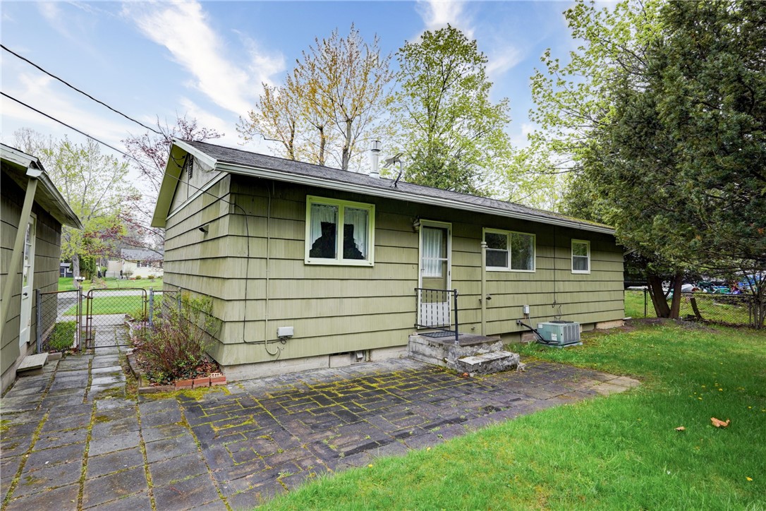 432 Hollybrook Road Henrietta, NY 14623 - Photo 33 of 33