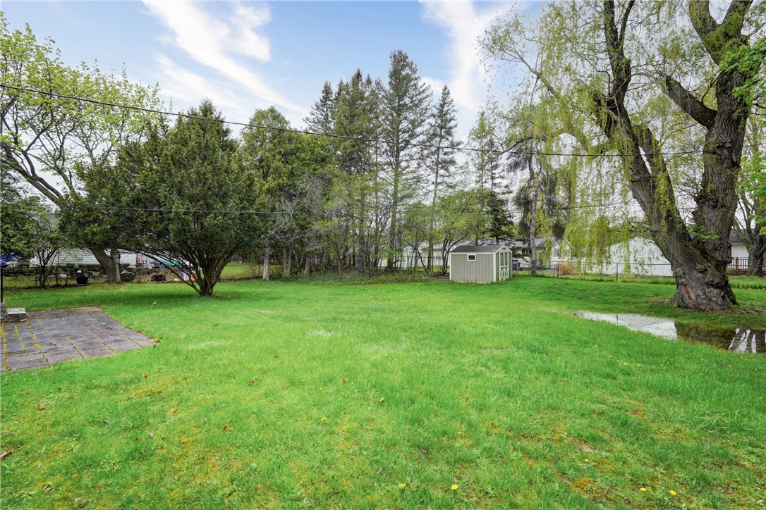 432 Hollybrook Road Henrietta, NY 14623 - Photo 8 of 33