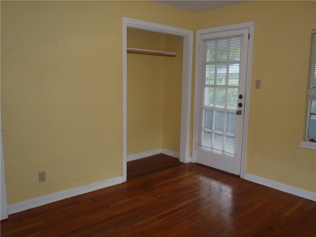 3305 Merrie Lynn Avenue Austin, TX 78722 - Photo 10 of 14