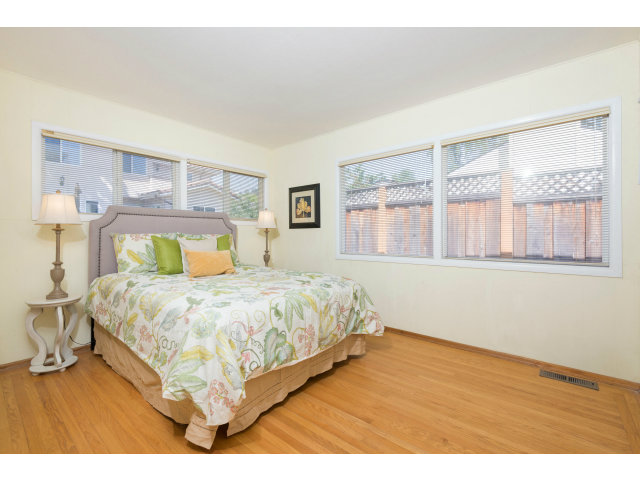 44 Devonshire Boulevard San Carlos, CA 94070 - Photo 20 of 24