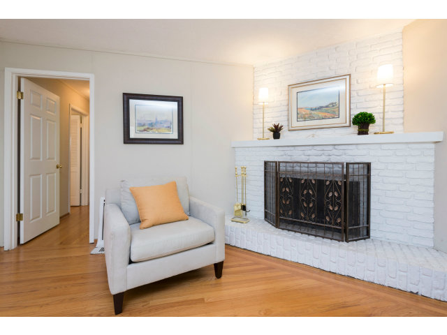 44 Devonshire Boulevard San Carlos, CA 94070 - Photo 2 of 24