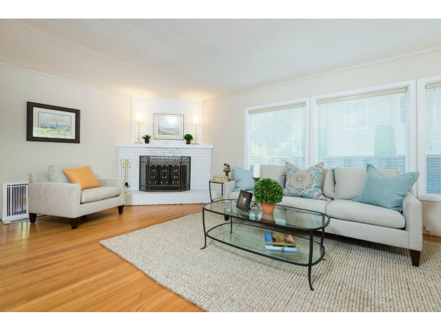 44 Devonshire Boulevard San Carlos, CA 94070 - Photo 3 of 24