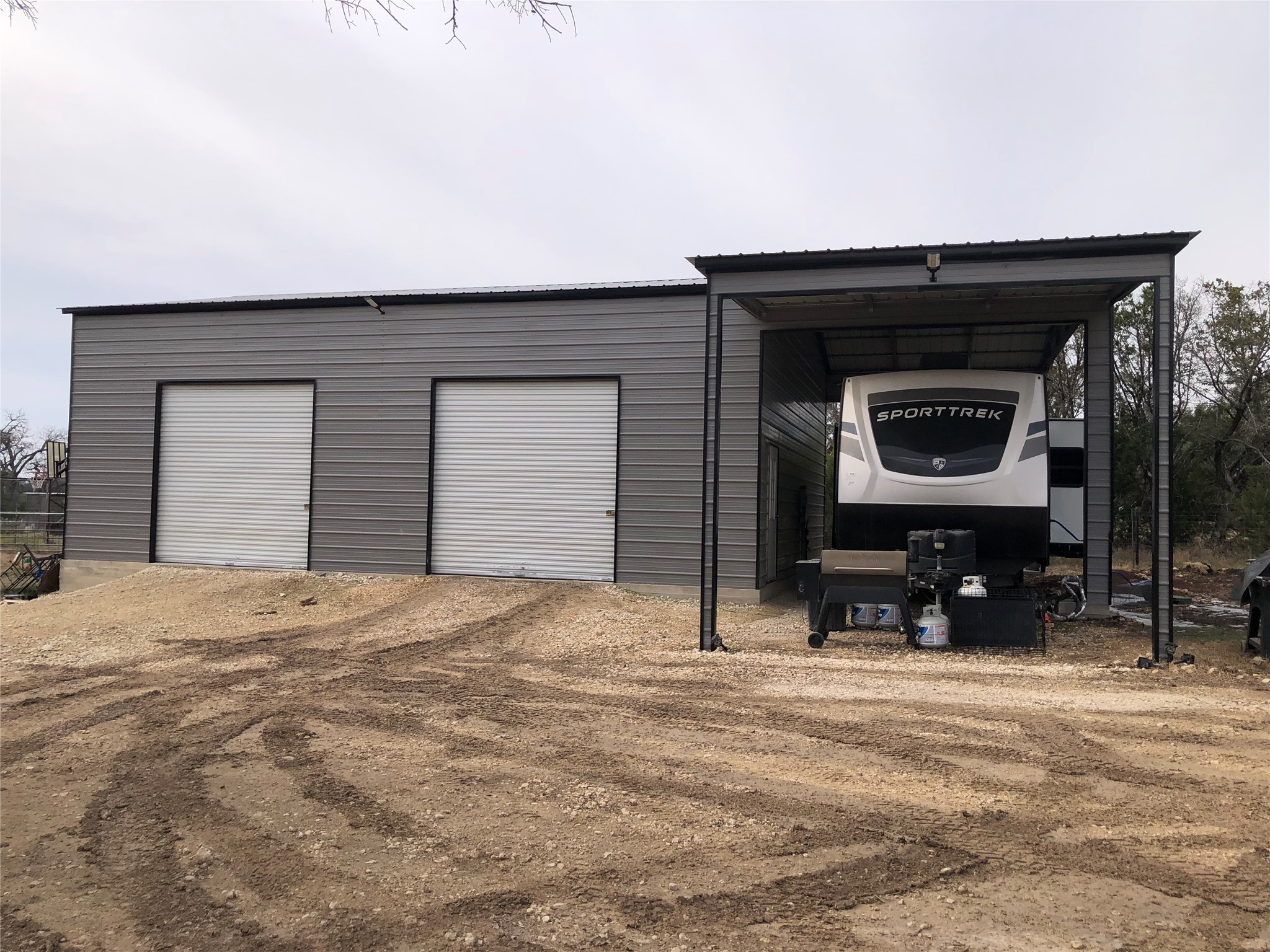 11990 Fm 580 Street East Kempner, TX 76539 - Photo 18 of 21 Garage with a detached garage