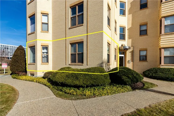 $345,000 | 1180 Narragansett Boulevard, Unit B1, Cranston, RI 02905