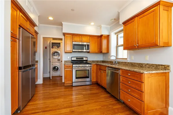 $345,000 | 1180 Narragansett Boulevard, Unit B1, Cranston, RI 02905