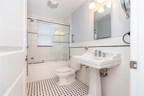 $345,000 | 1180 Narragansett Boulevard, Unit B1, Cranston, RI 02905