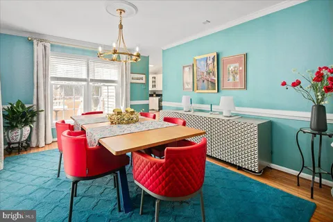 $899,000 | 6582 Forsythia Street, Springfield, VA 22150