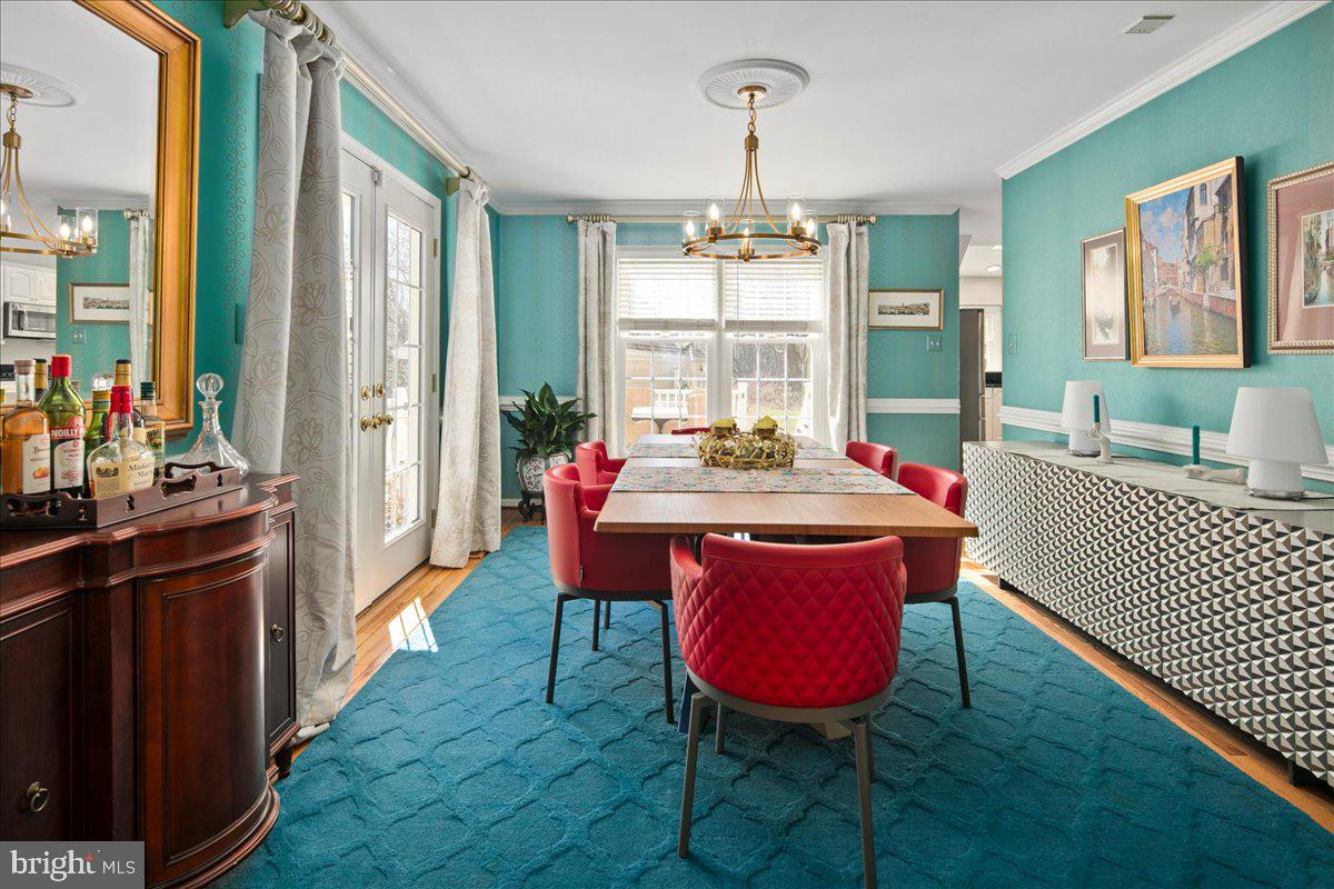 6582 Forsythia Street Springfield, VA 22150 - Photo 15 of 40