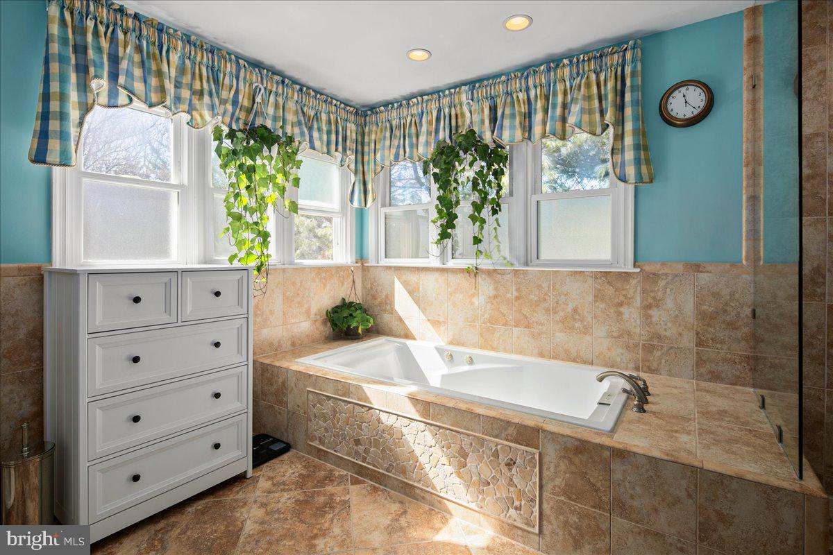 6582 Forsythia Street Springfield, VA 22150 - Photo 24 of 40