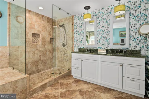 $899,000 | 6582 Forsythia Street, Springfield, VA 22150