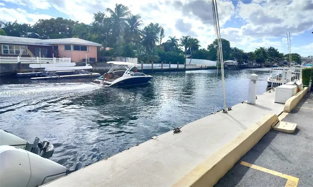 $248,500 | 2020 Northeast 135th Street, Unit 506, North Miami, FL 33181