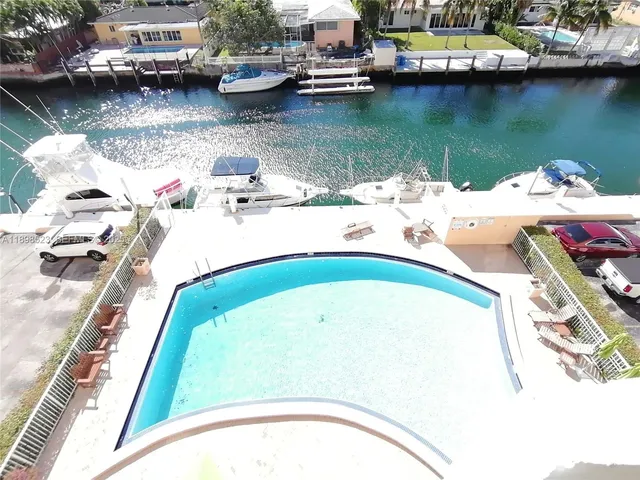 $248,500 | 2020 Northeast 135th Street, Unit 506, North Miami, FL 33181