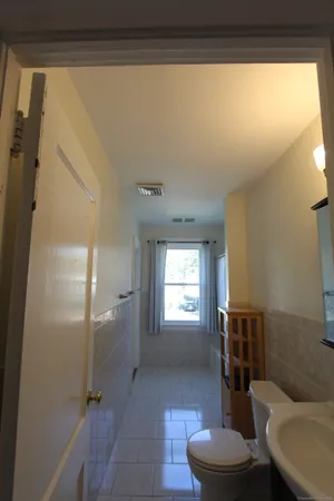 $2,950 | 21 Dale Road, Wethersfield, CT 06109