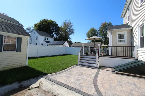 $2,950 | 21 Dale Road, Wethersfield, CT 06109