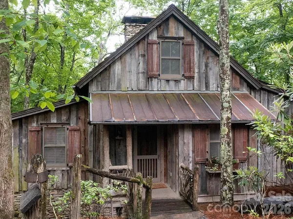 $160,000 | 139 ( 13) Boarding House Way, Unit 115, Sylva, NC 28779