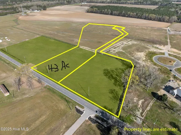 $135,000 | 2293 Nc 102 Street East, Ayden, NC 28513