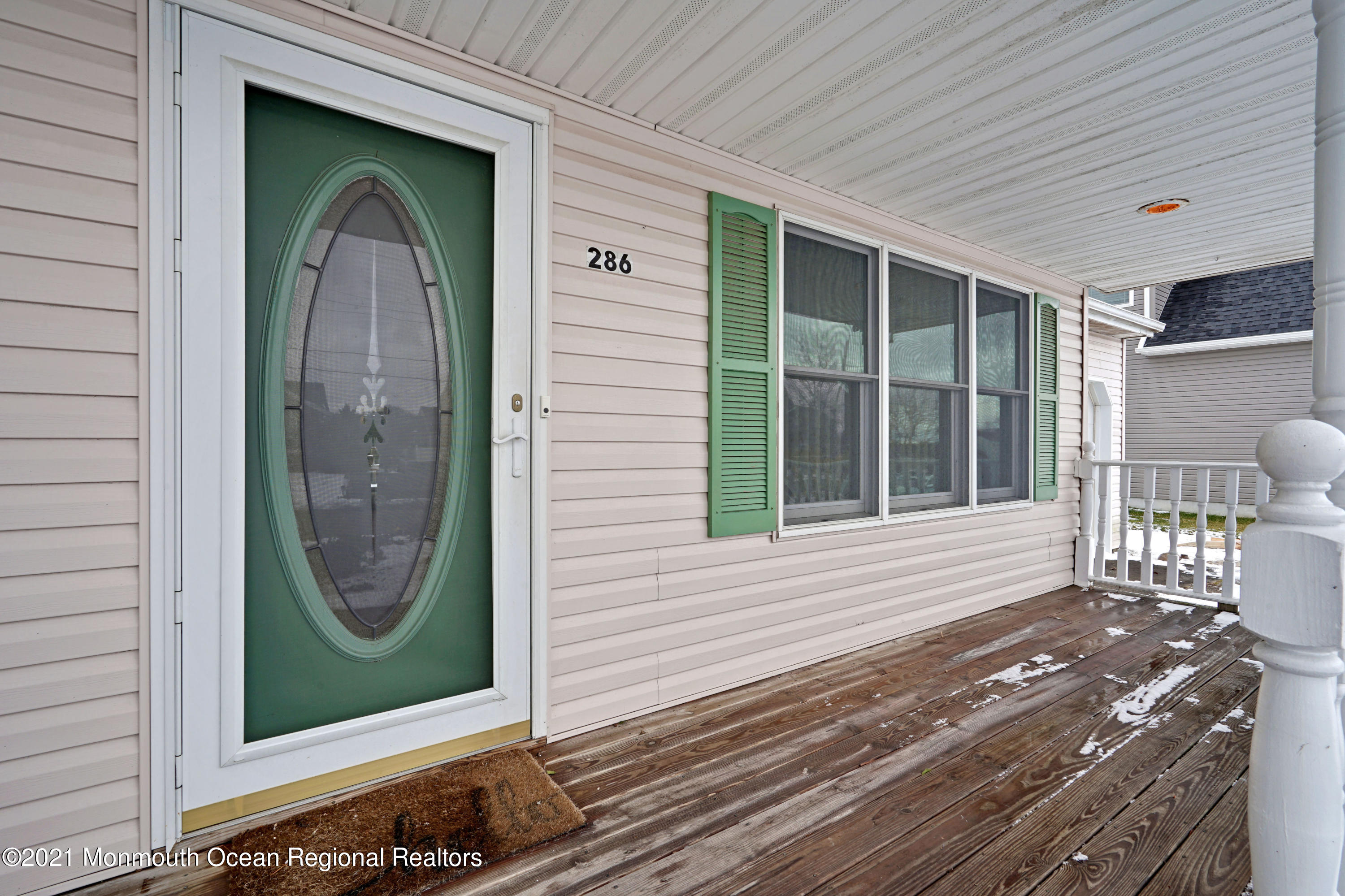 286 Privateer Road Manahawkin, NJ 08050 - Photo 4 of 51 077_dsc02559-dsc02563