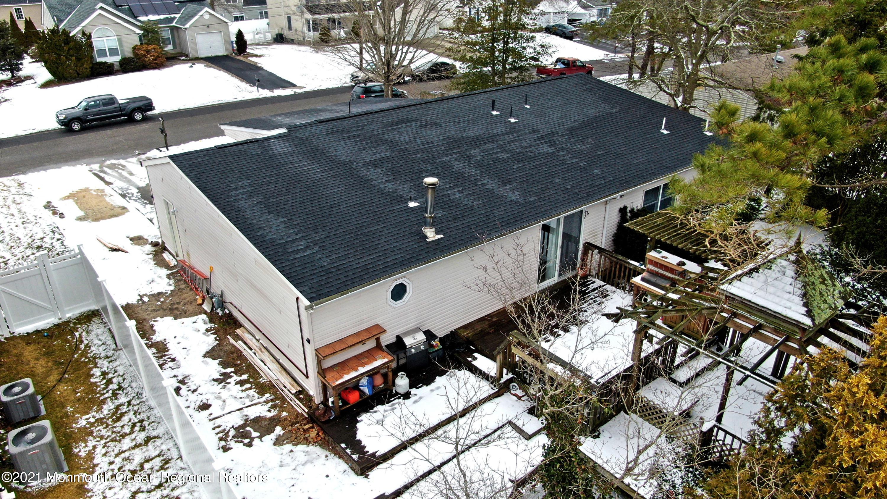 286 Privateer Road Manahawkin, NJ 08050 - Photo 39 of 51 050_dji_0514-dji_0518