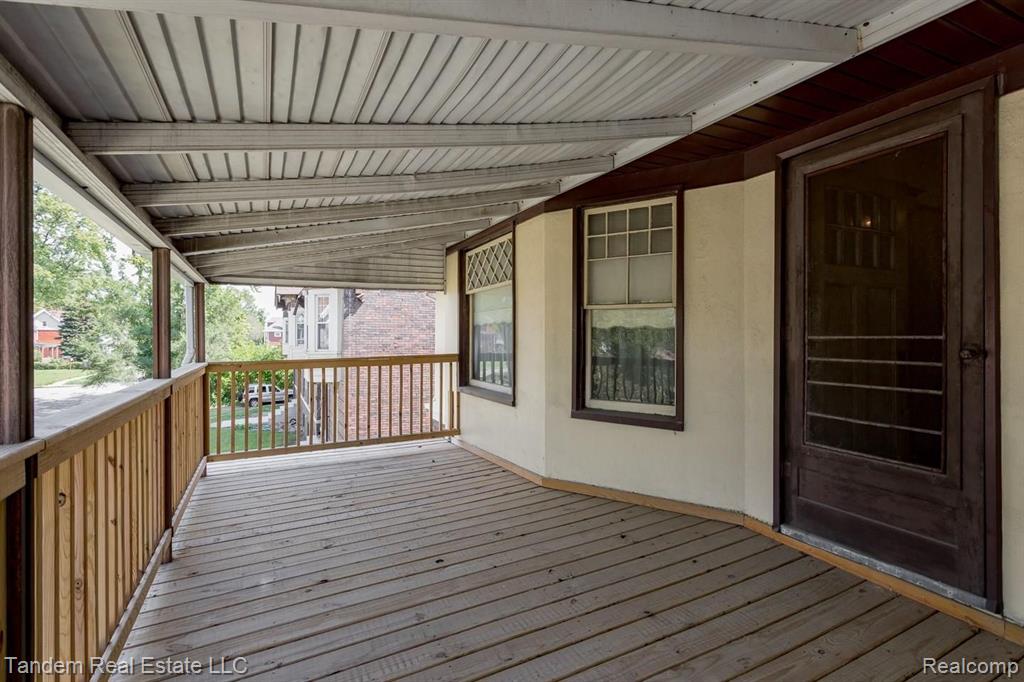 80 Hague Street Detroit, MI 48202 - Photo 36 of 40