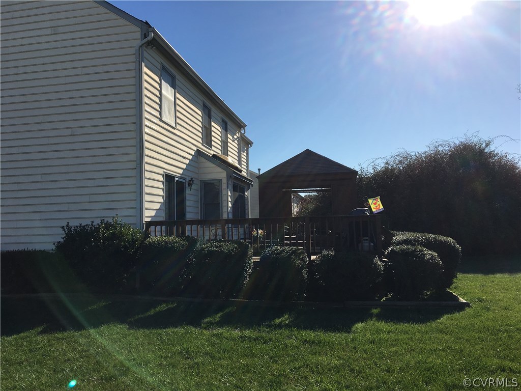 1565 Tree Ridge Road Richmond, VA 23231 - Photo 5 of 14 a house view with a garden space