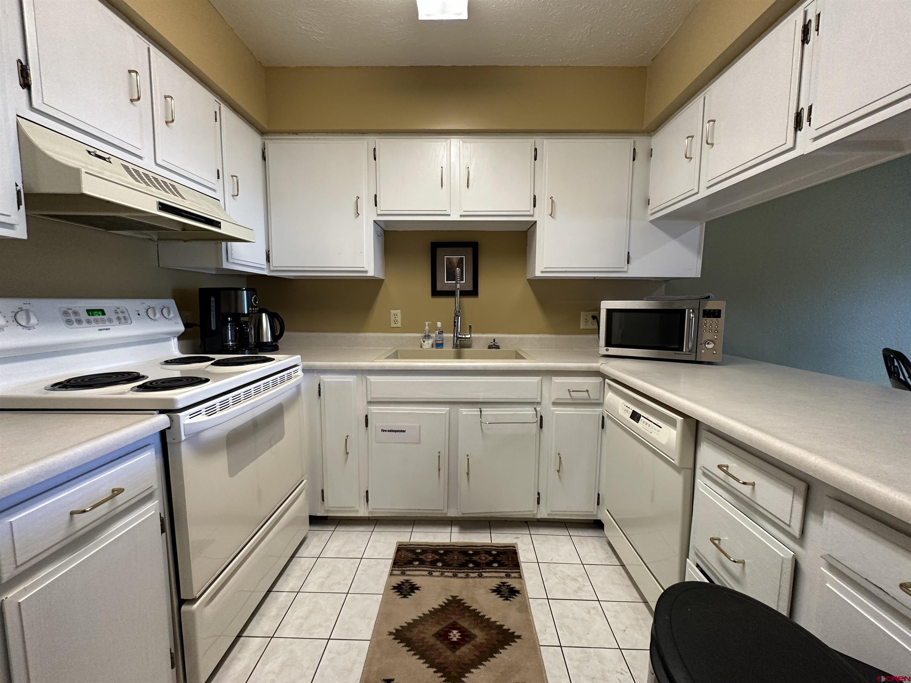 20 Hunter Hill Road, Unit 107 Crested Butte, CO 81225 - Photo 2 of 25 Gallery Image 2