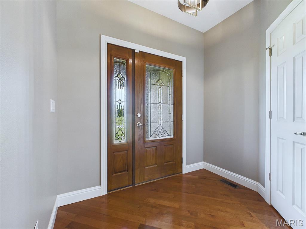 1751 Elizabeth Road Staunton, IL 62088 - Photo 9 of 67