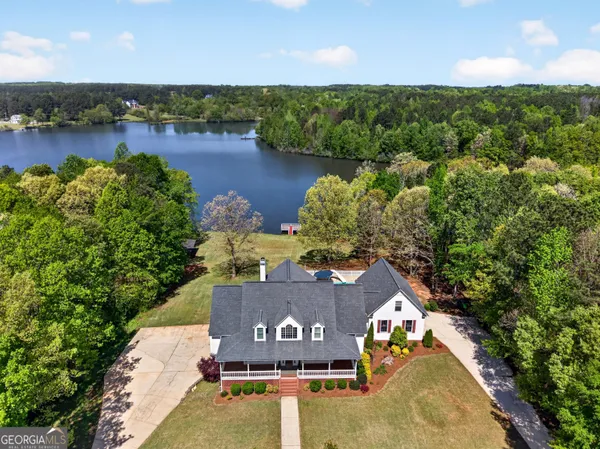 $899,000 | 800 Watering Hole Pass, Williamson, GA 30292