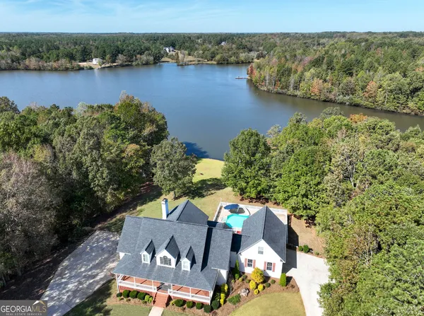$899,000 | 800 Watering Hole Pass, Williamson, GA 30292