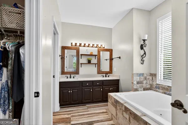 $899,000 | 800 Watering Hole Pass, Williamson, GA 30292